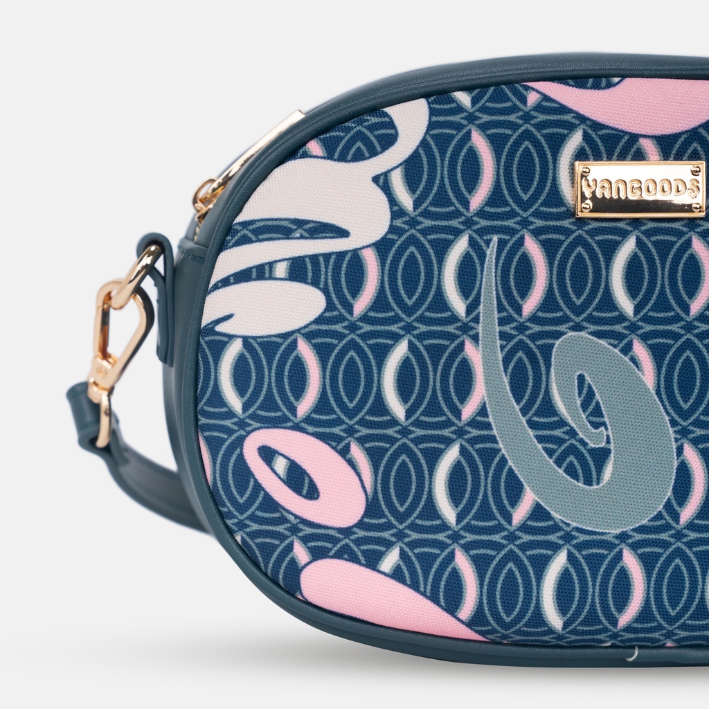AKKHAYAR Teal Squircle Bag