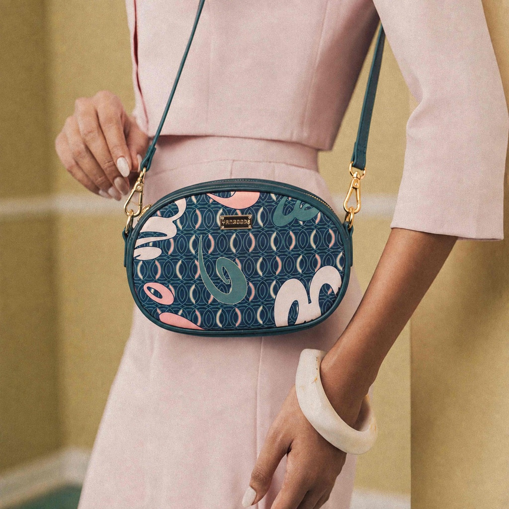 AKKHAYAR Teal Squircle Bag