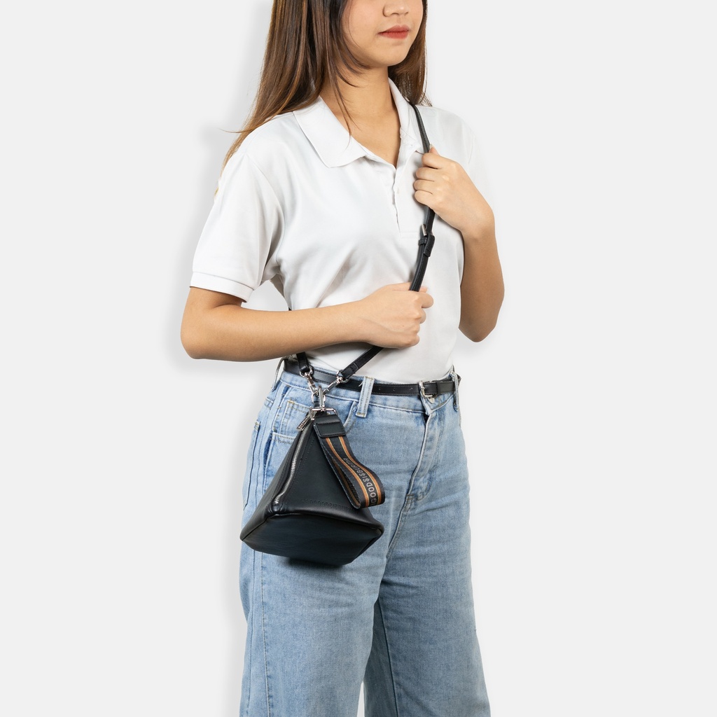 Sisburma Black Triangle Bag