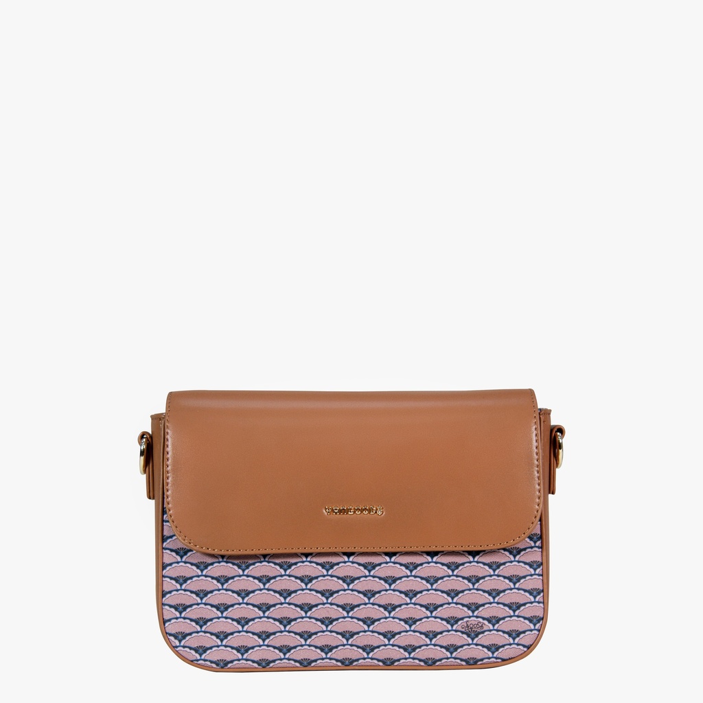 Htate Htar Beige Flap Bag